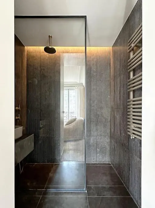 Luxury Apartment - Marais / Republique Paris 0*,  France