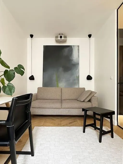 Luxury Apartment - Marais / Republique Paris