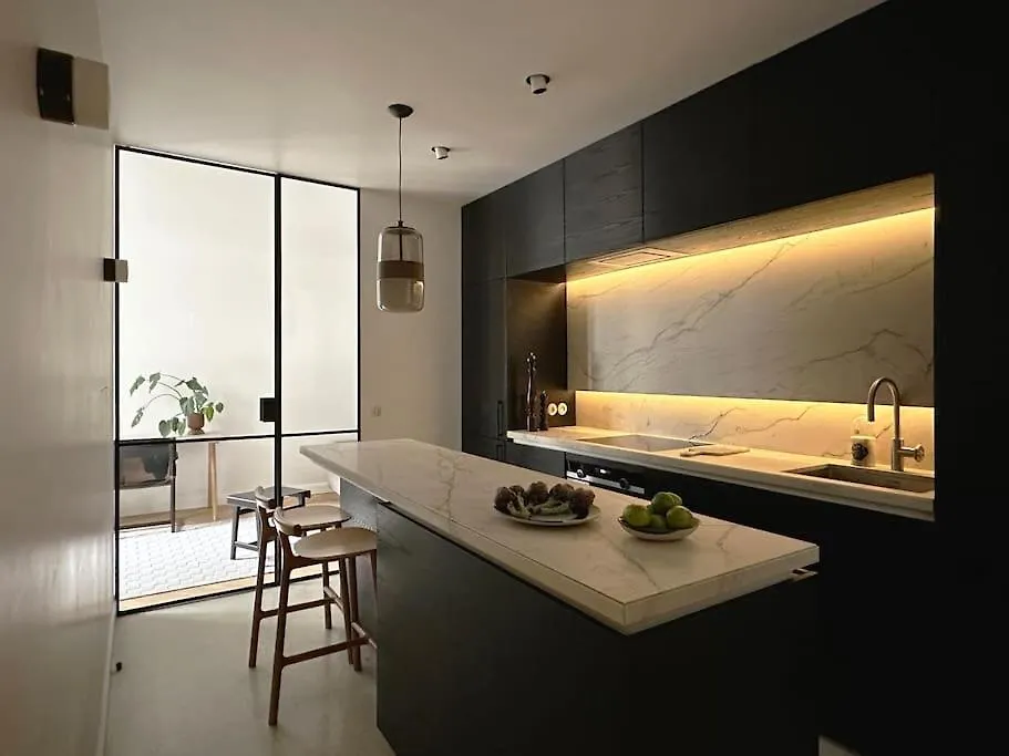 Luxury Apartment - Marais / Republique Paris France