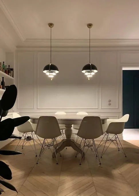 Luxury Apartment - Marais / Republique Paris Frankreich